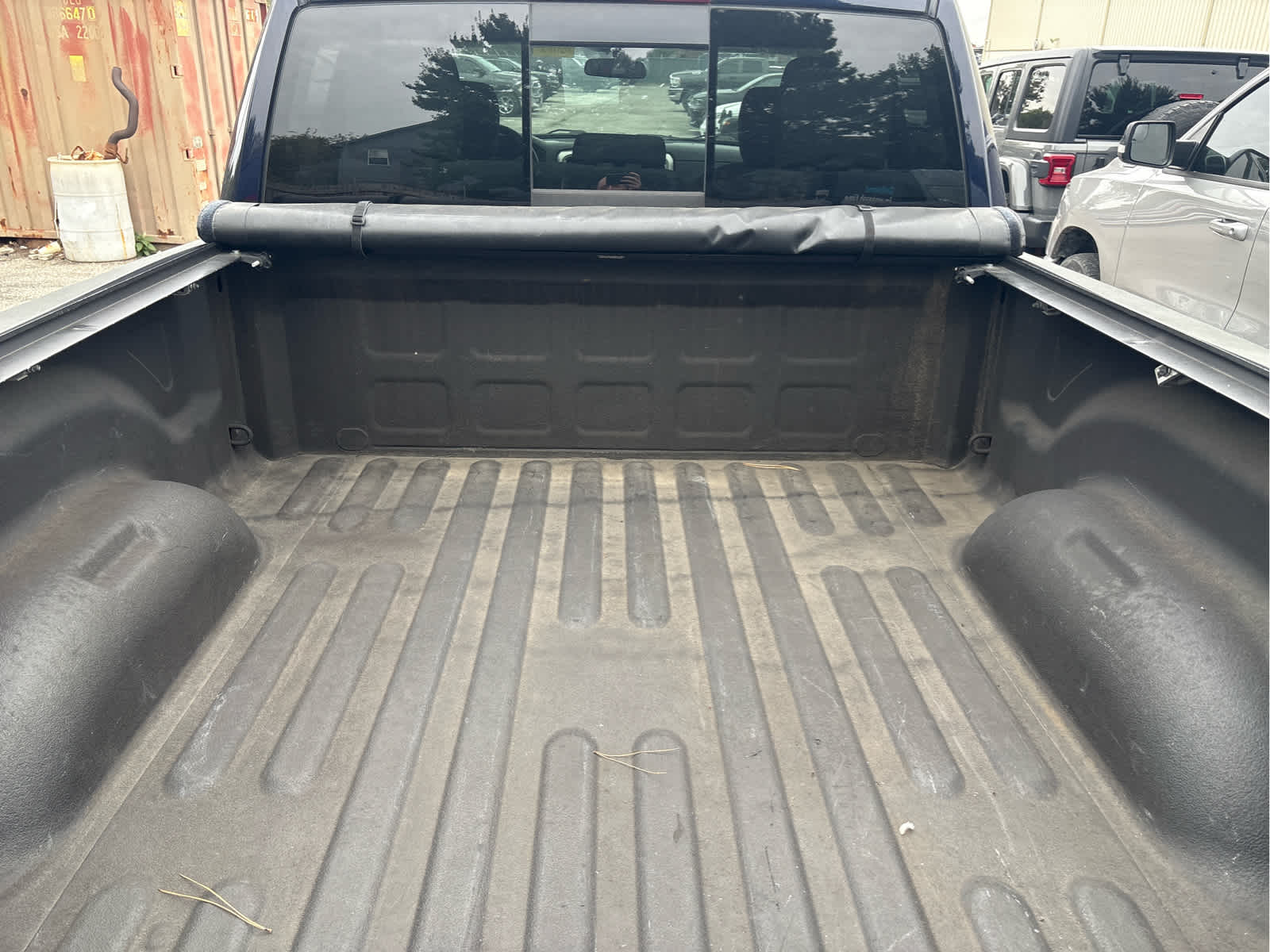 2017 RAM 1500 SLT Quad Cab 4x4 6'4' Box