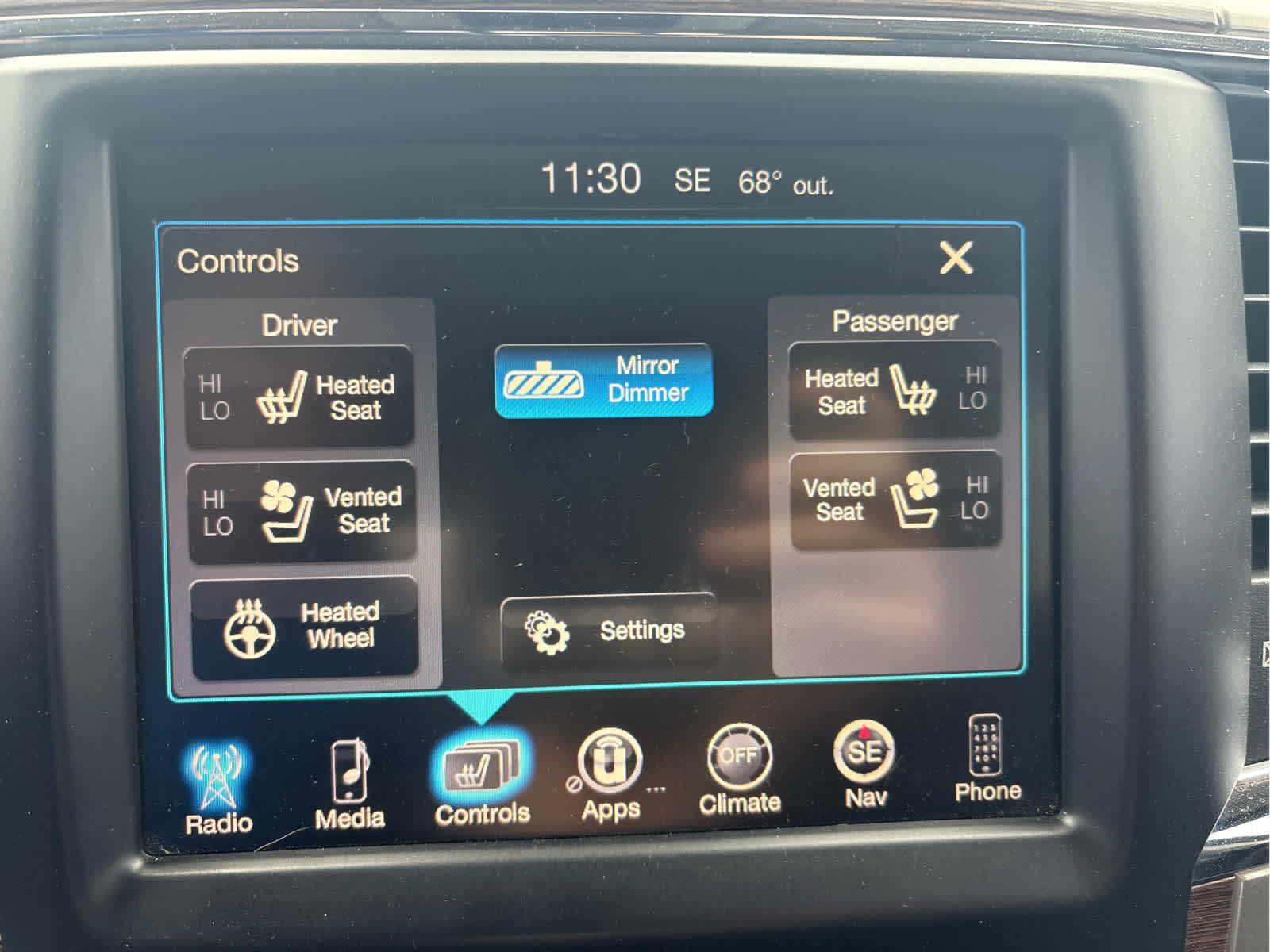 2014 RAM 1500 Laramie