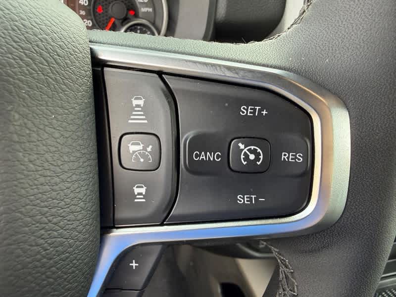 2026 RAM 1500 Big Horn Crew Cab 4x4 5'7' Box