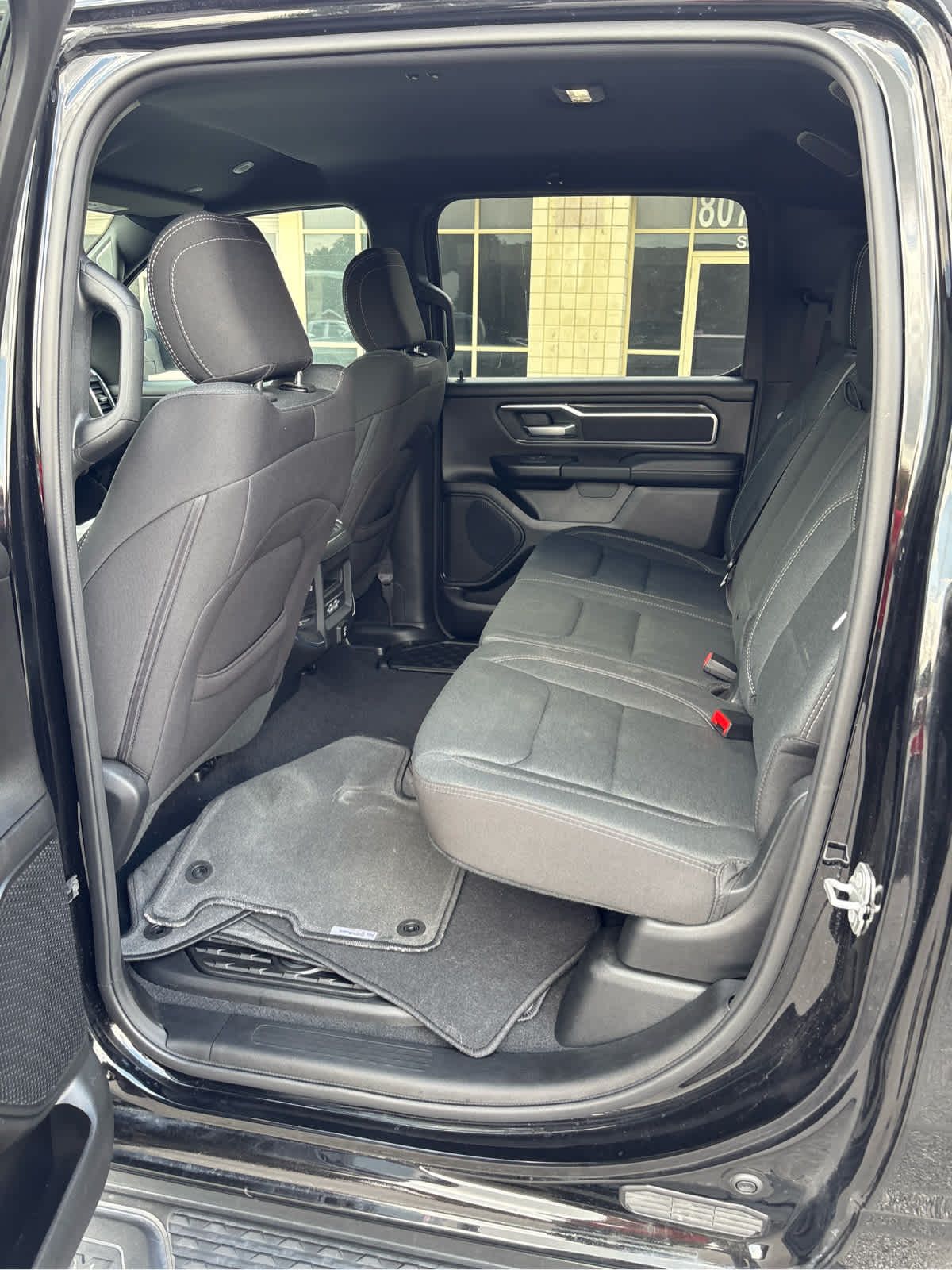 2025 RAM 1500 Big Horn Crew Cab 4x4 5'7' Box
