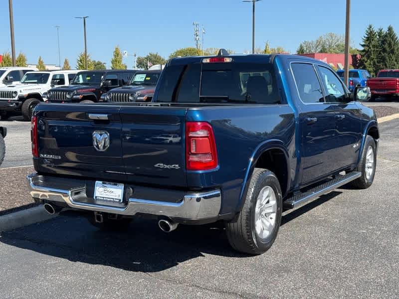 2022 RAM 1500 Laramie Crew Cab 4x4 5'7' Box