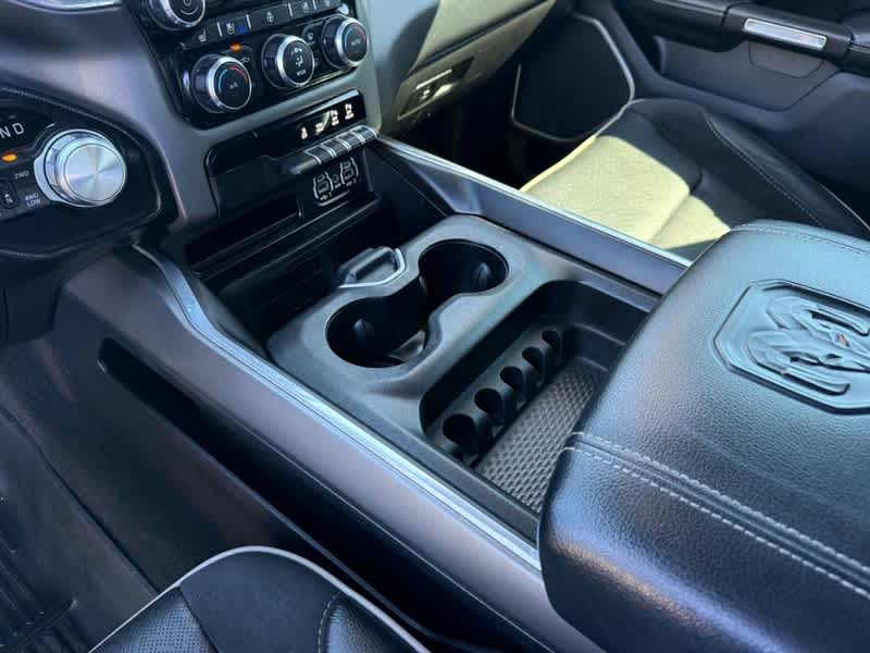 2021 RAM 1500 Laramie Crew Cab 4x4 5'7' Box