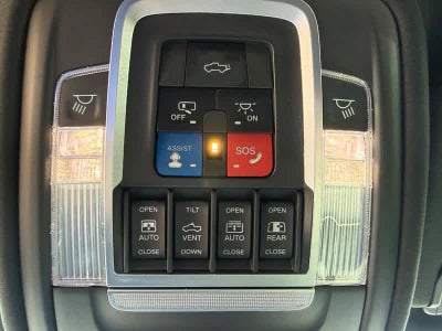 2021 RAM 1500 Laramie Crew Cab 4x4 5'7' Box
