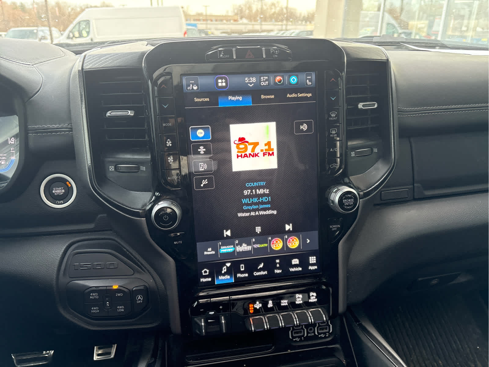 2023 RAM 1500 Laramie