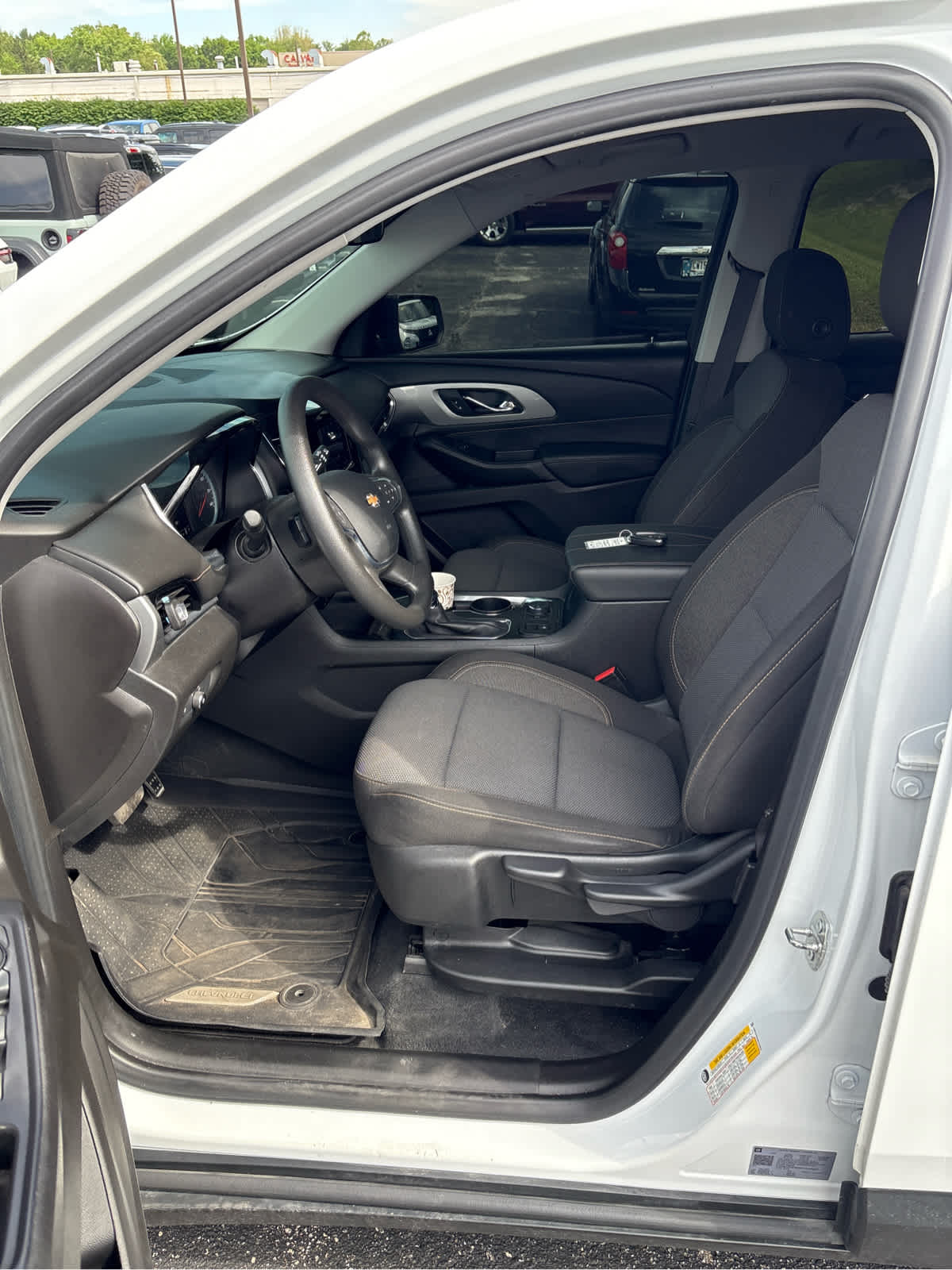 2021 Chevrolet Traverse LS