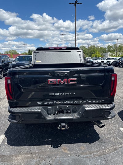 2024 GMC Sierra 2500HD Denali