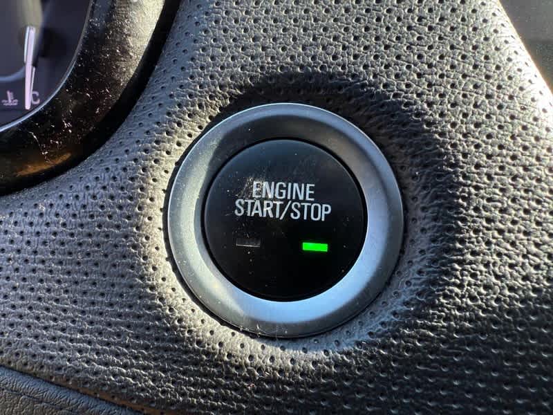 2017 Cadillac XT5 Luxury FWD