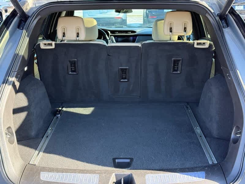 2017 Cadillac XT5 Luxury FWD