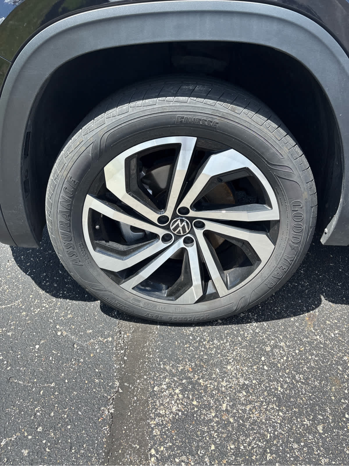 2023 Volkswagen Atlas 3.6L V6 SEL