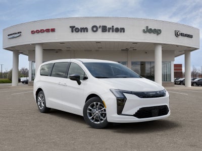 2027 Chrysler Pacifica Select