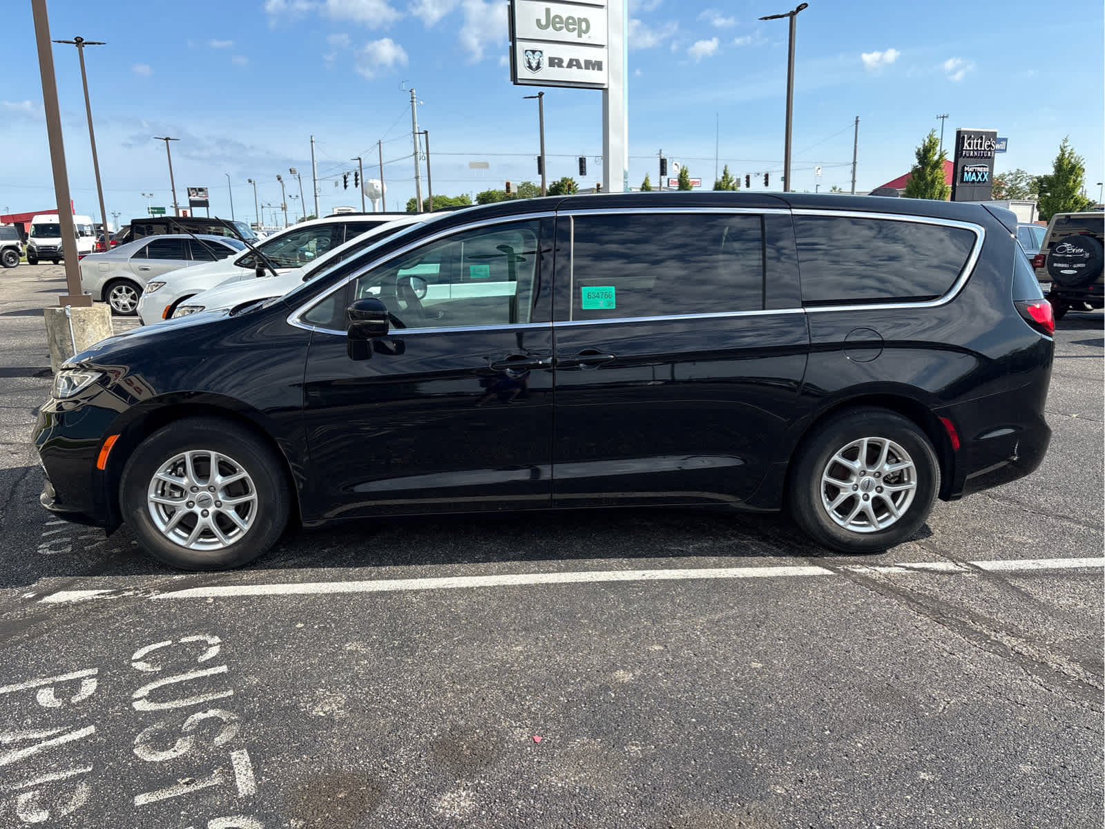 2024 Chrysler Pacifica Touring L
