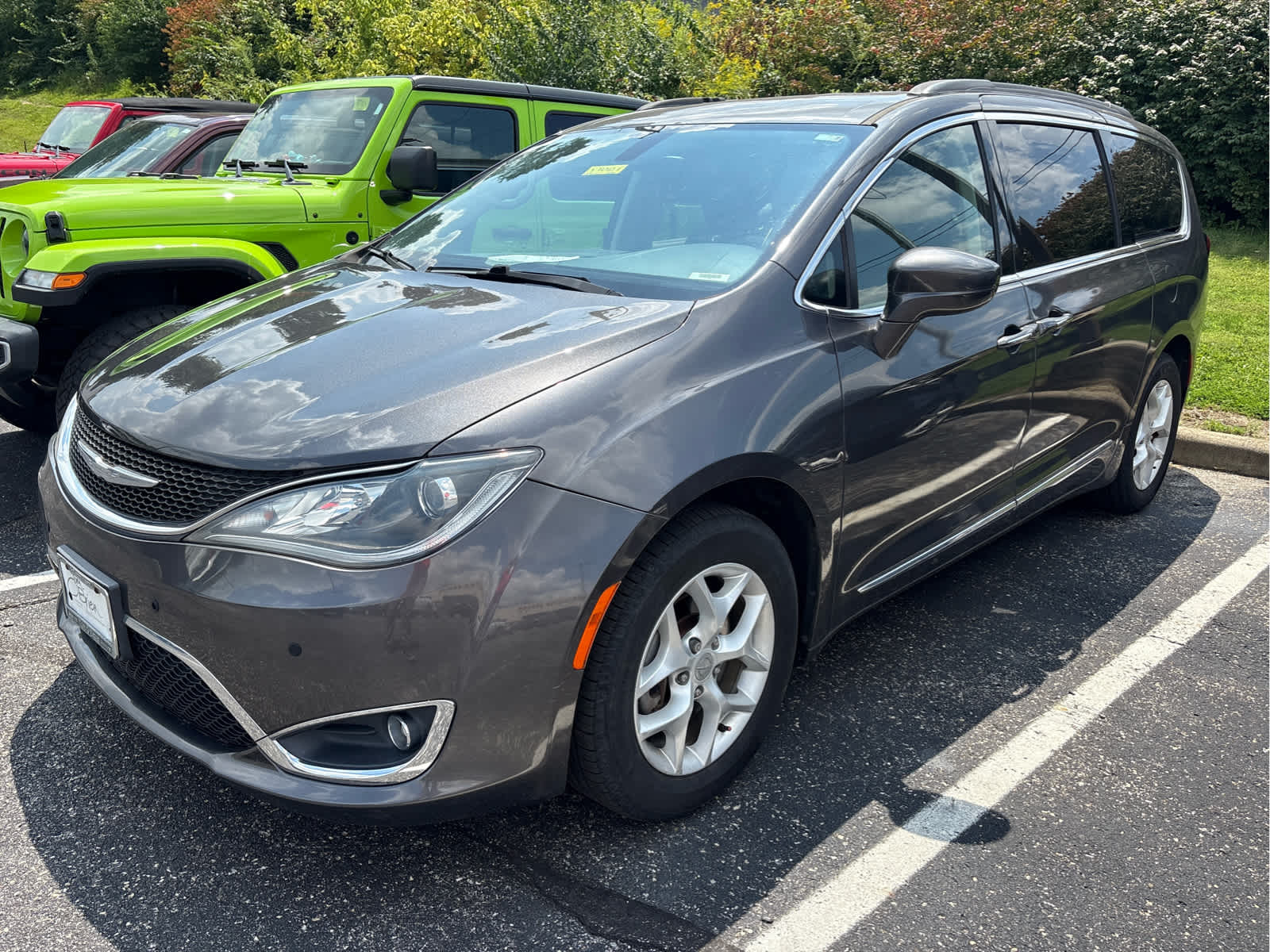 2017 Chrysler Pacifica Touring-L