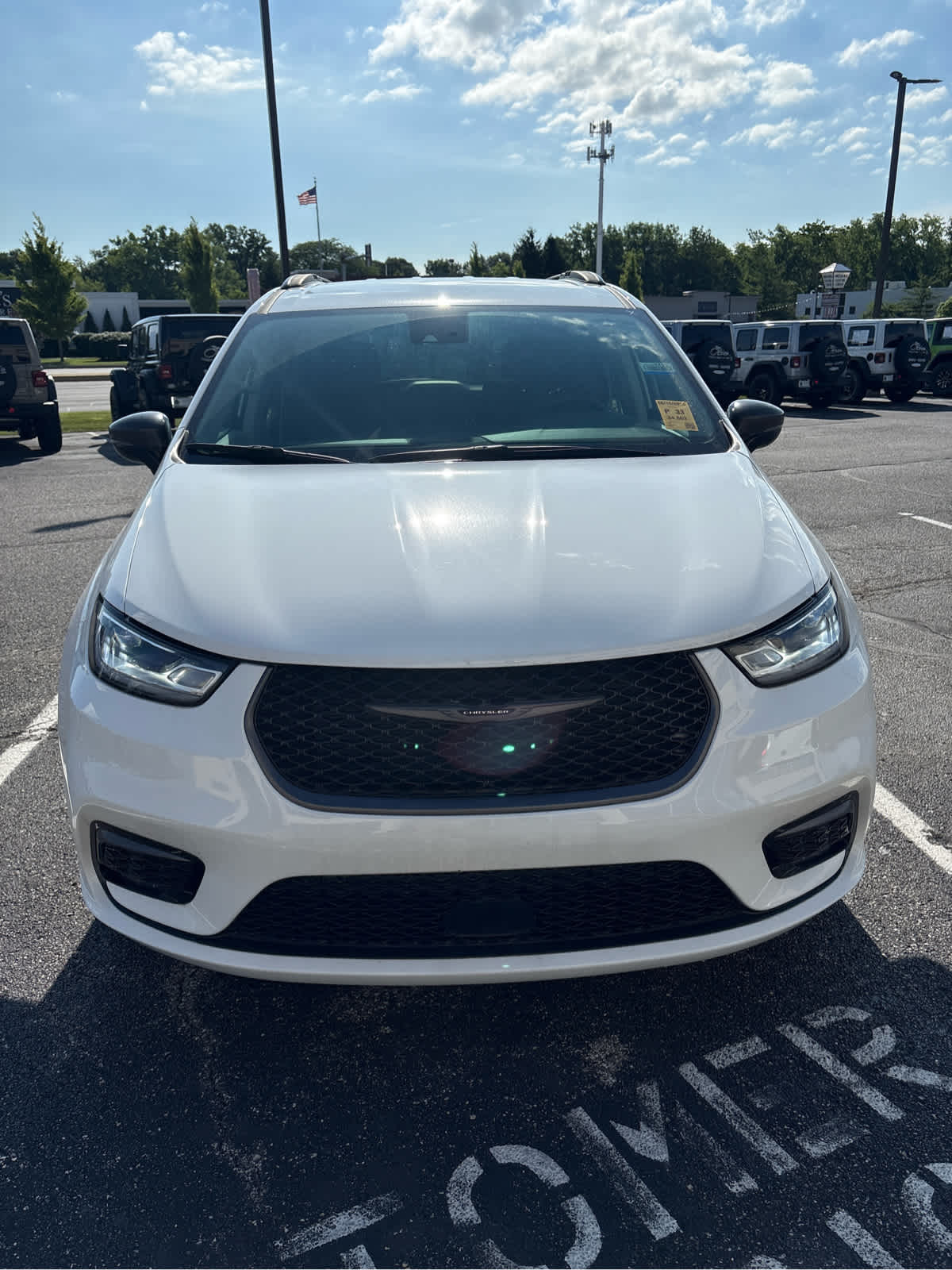 2024 Chrysler Pacifica Touring L