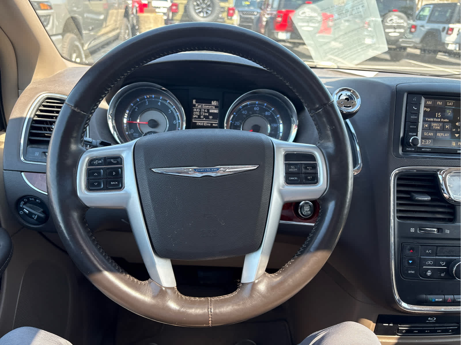 2016 Chrysler Town & Country Touring-L Anniversary Edition