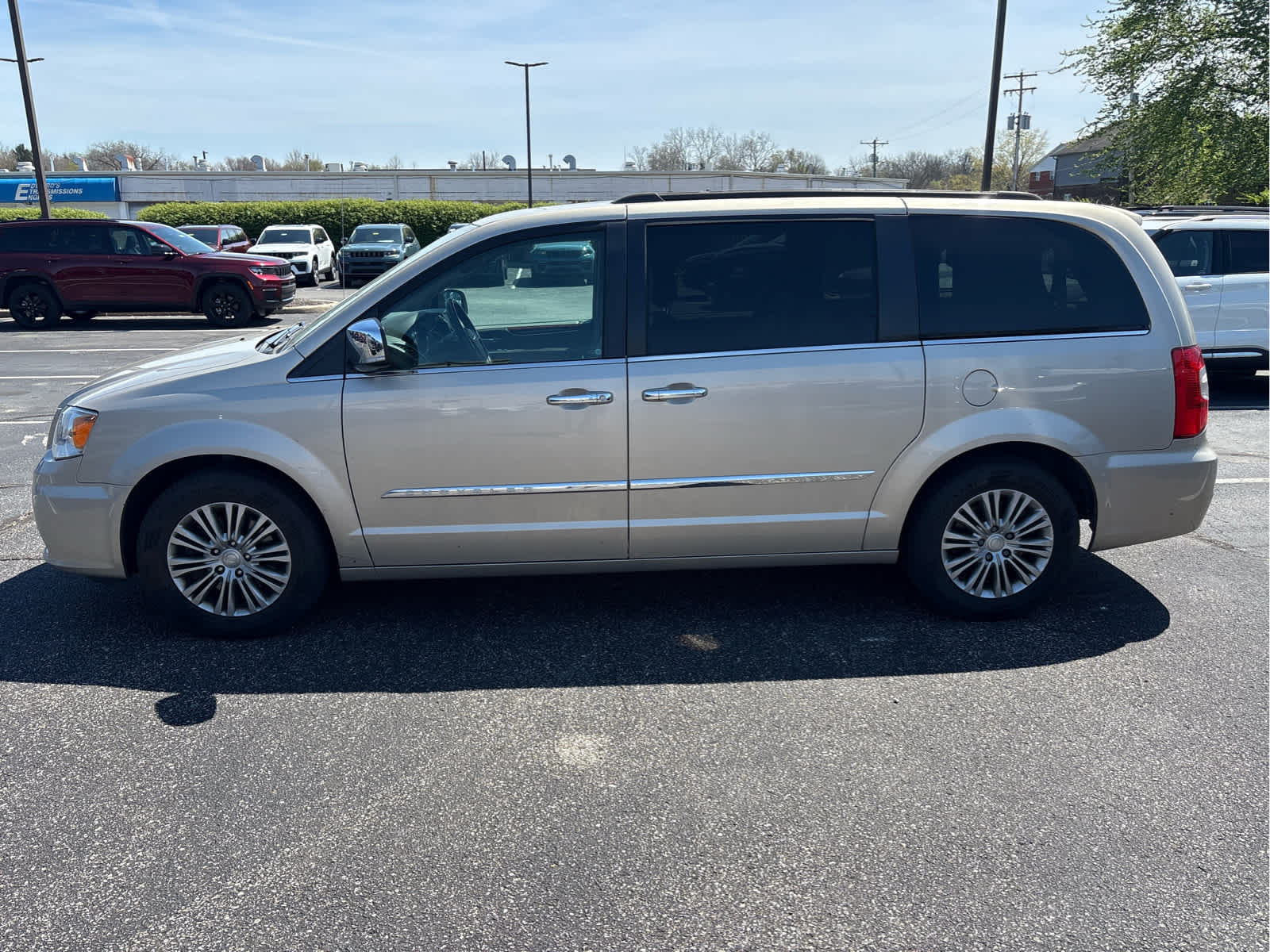 2016 Chrysler Town & Country Touring-L Anniversary Edition