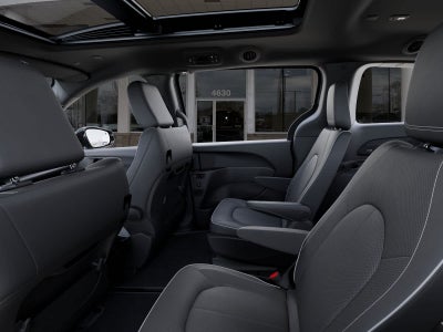 2027 Chrysler Pacifica Limited