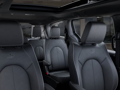2027 Chrysler Pacifica Limited