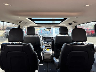 2022 Chrysler Pacifica Limited