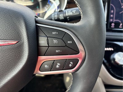 2023 Chrysler Pacifica Hybrid Limited