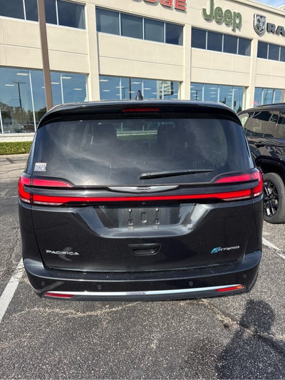 2023 Chrysler Pacifica Hybrid Limited