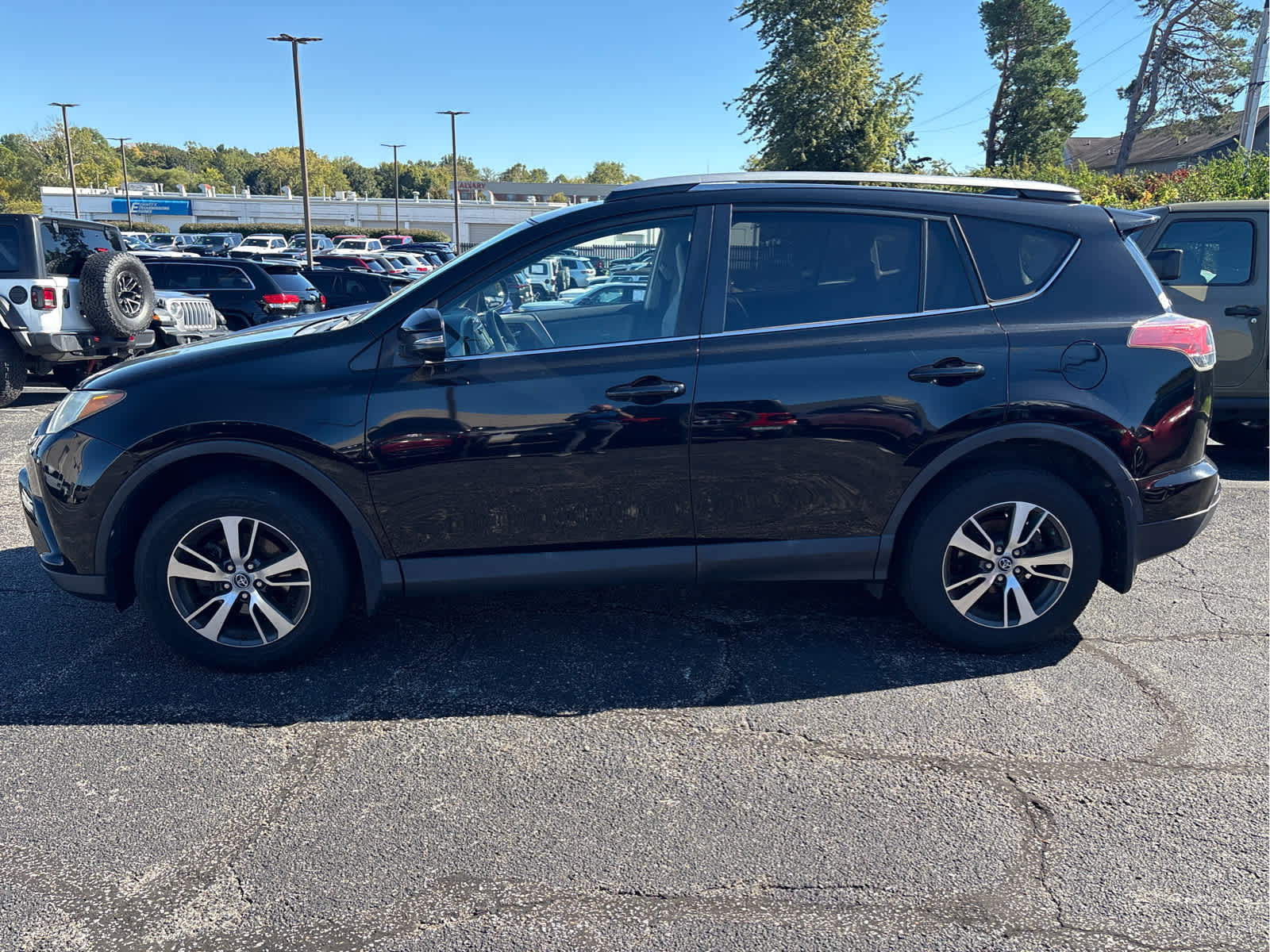 2018 Toyota RAV4 XLE