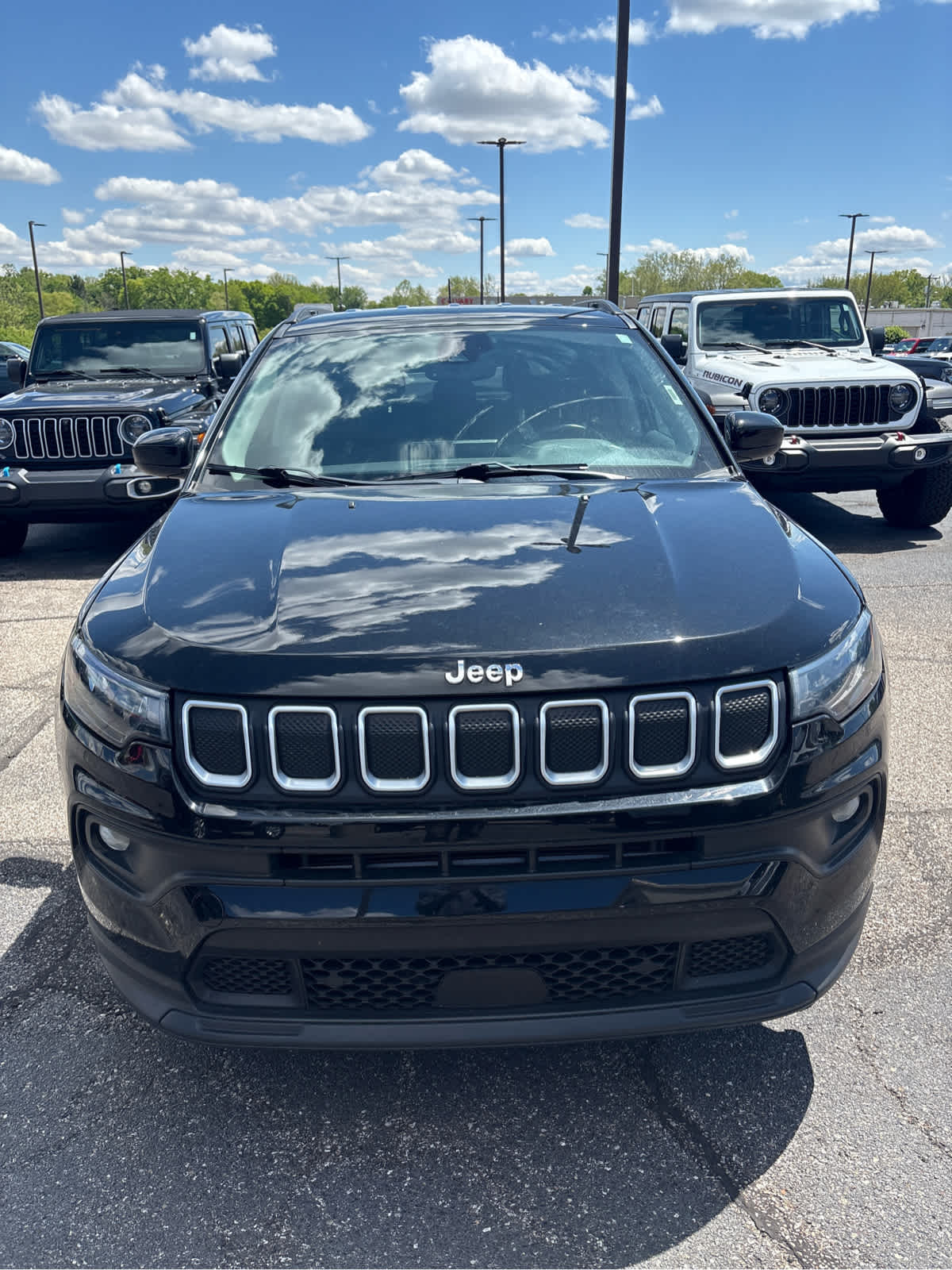 2022 Jeep Compass Latitude Lux