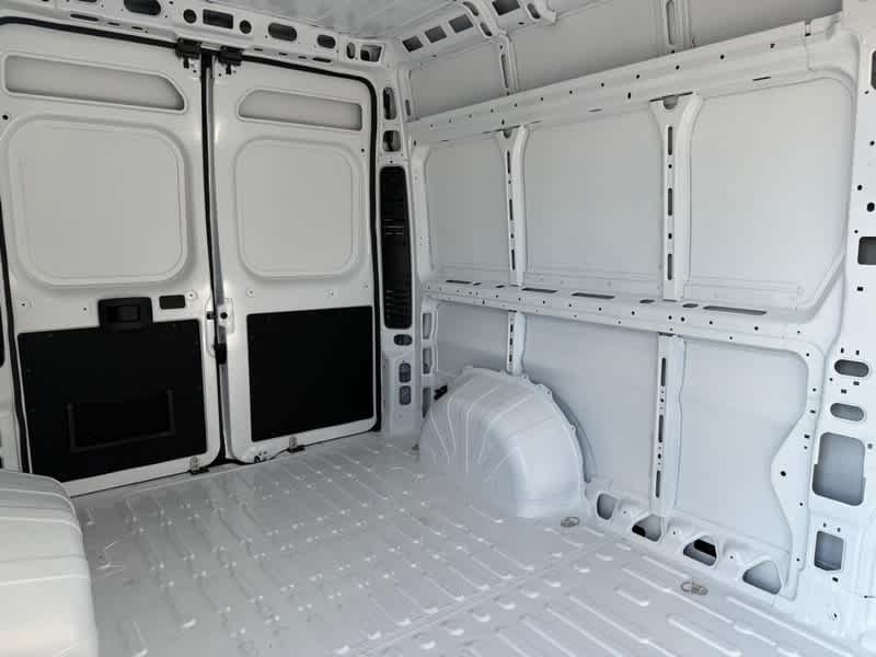2025 RAM ProMaster 2500 Tradesman