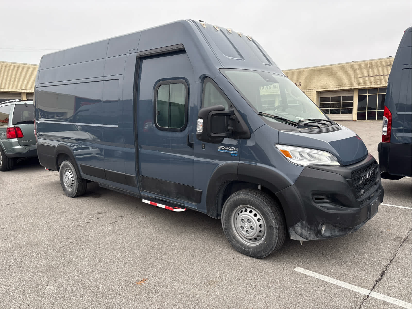 2024 RAM Promaster Base