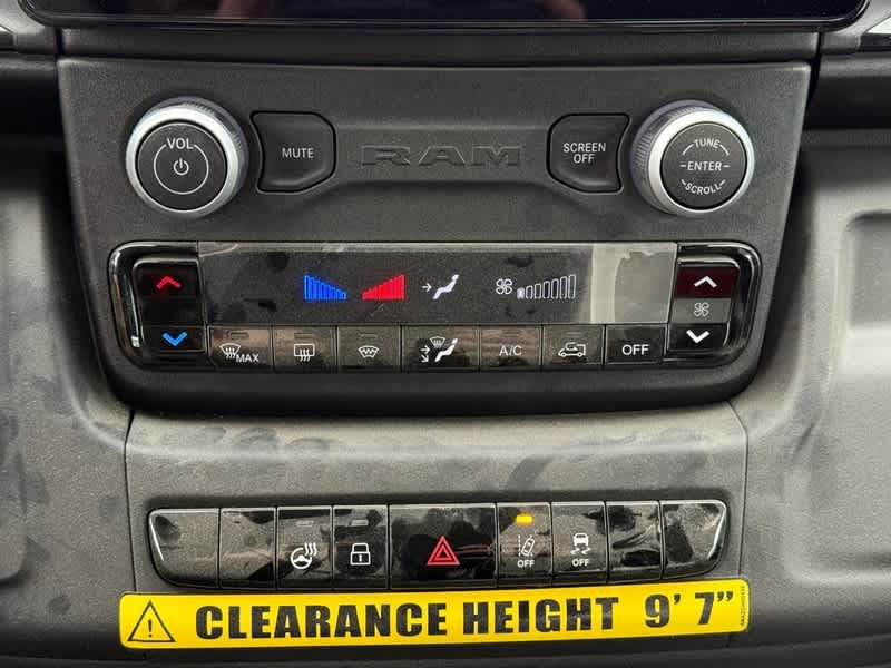 2024 RAM Promaster Base