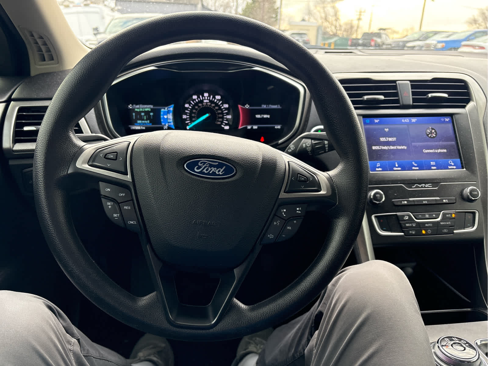 2020 Ford Fusion SE