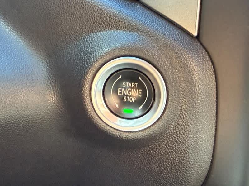 2020 Chevrolet Silverado 1500 4WD Crew Cab Short Bed RST