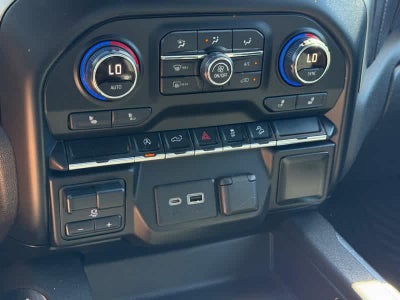 2020 Chevrolet Silverado 1500 4WD Crew Cab Short Bed RST