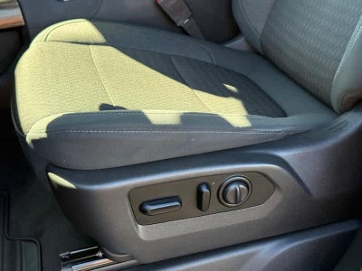 2020 Chevrolet Silverado 1500 4WD Crew Cab Short Bed RST