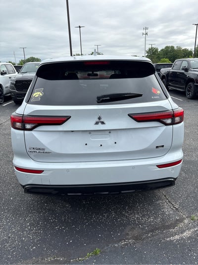 2024 Mitsubishi Outlander SE Black Edition