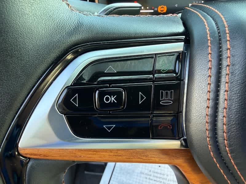 2022 Jeep Grand Cherokee L Summit Reserve 4x4