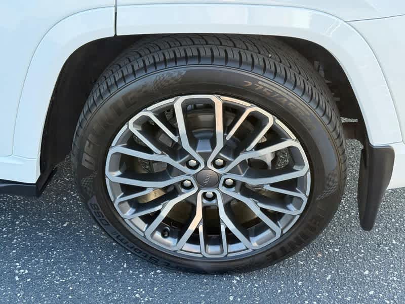 2022 Jeep Grand Cherokee L Summit Reserve 4x4
