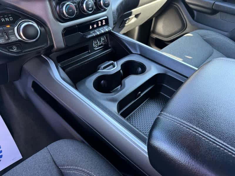 2020 RAM 1500 Big Horn 4x4 Crew Cab 57 Box