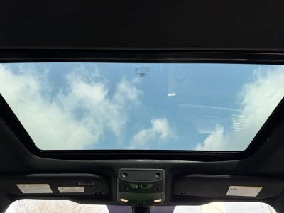 2017 Ford F-150 Platinum 4WD SuperCrew 5.5 Box