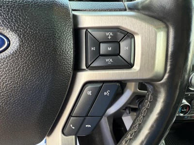 2017 Ford F-150 Platinum 4WD SuperCrew 5.5 Box