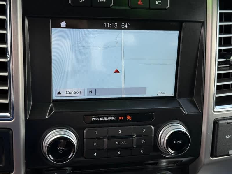 2017 Ford F-150 Platinum 4WD SuperCrew 5.5 Box