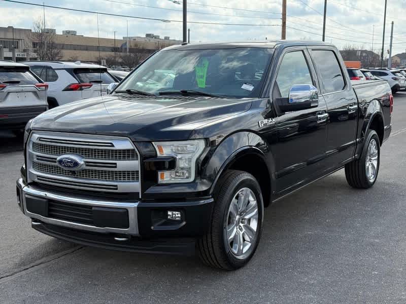 2017 Ford F-150 Platinum 4WD SuperCrew 5.5 Box
