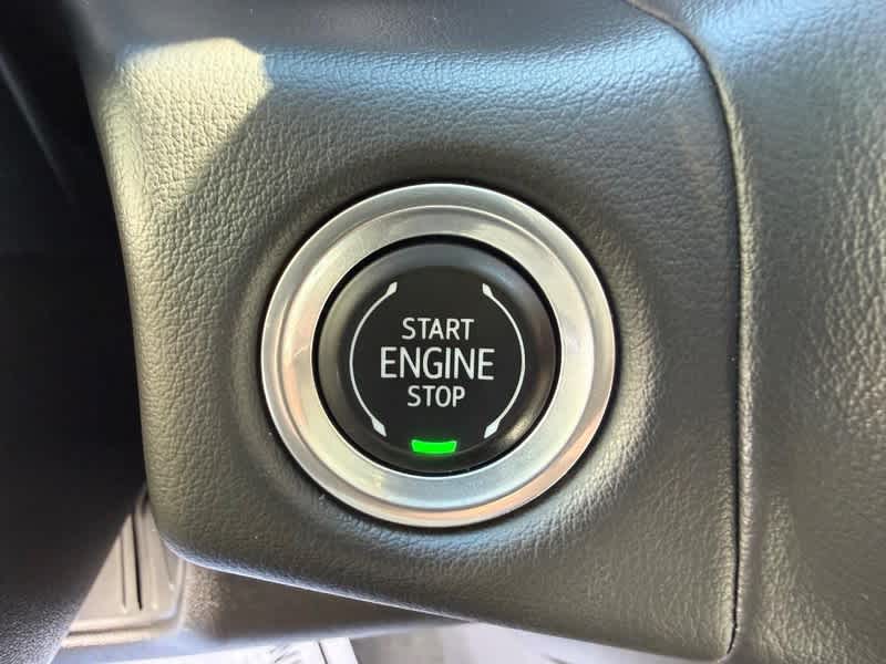 2021 Chevrolet Suburban 4WD 4dr Premier