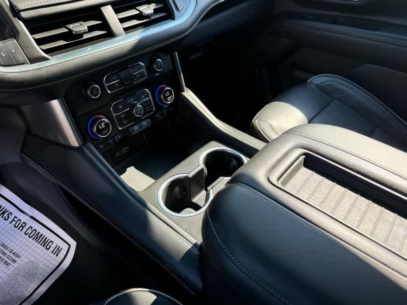 2021 Chevrolet Suburban 4WD 4dr Premier