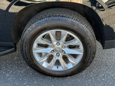 2021 Chevrolet Suburban 4WD 4dr Premier