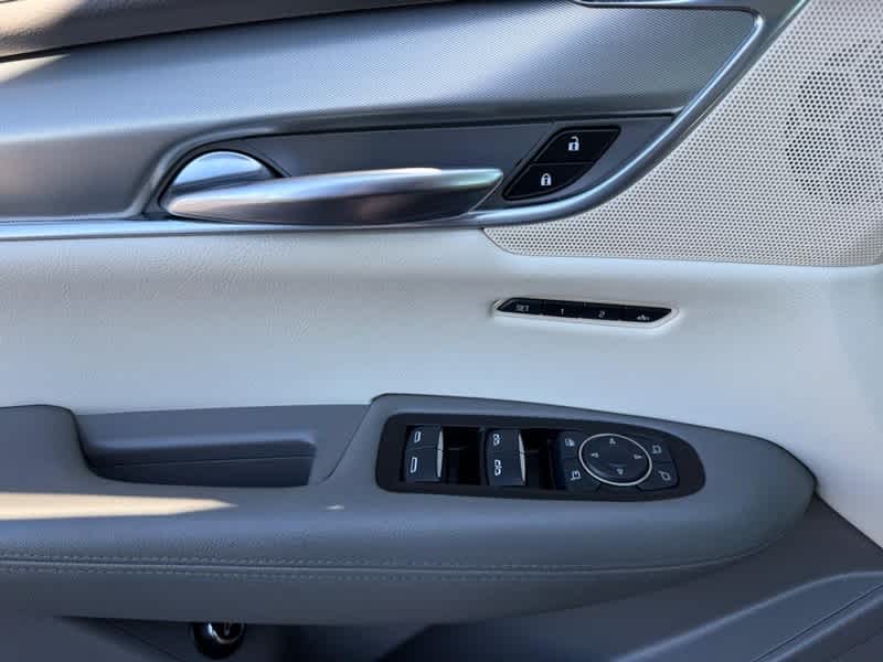 2017 Cadillac XT5 FWD 4dr Premium Luxury