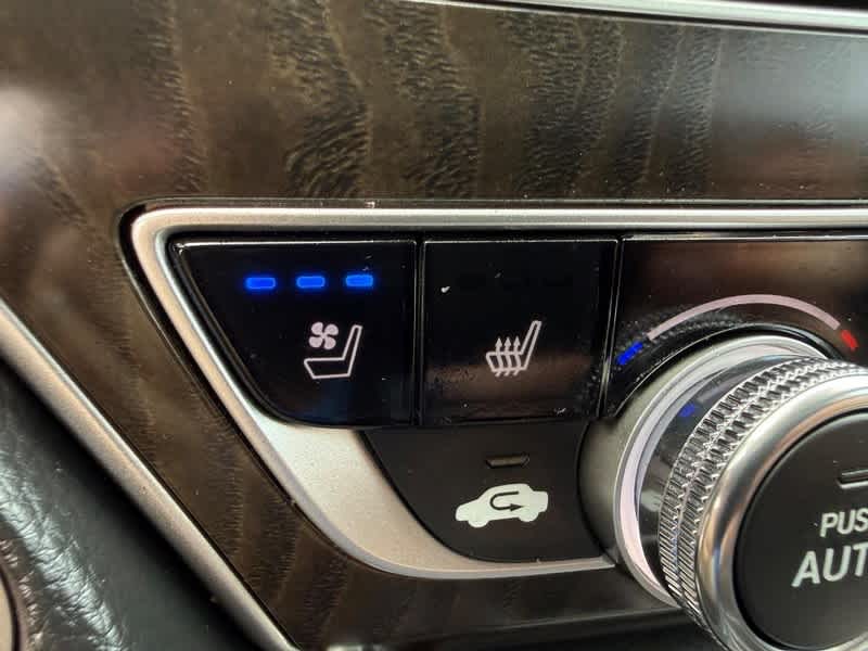 2020 Honda Accord Touring 2.0T Auto