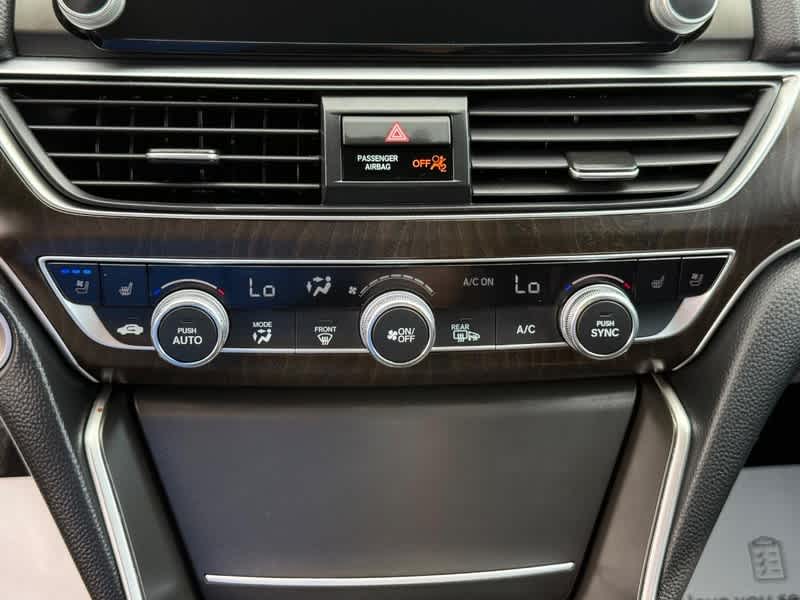 2020 Honda Accord Touring 2.0T Auto