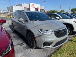 2022 Chrysler Pacifica Touring L AWD
