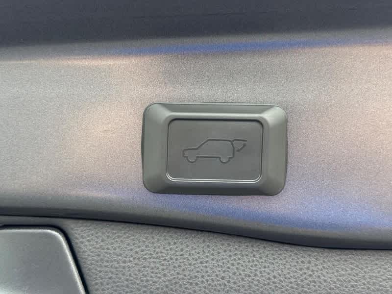 2024 Toyota RAV4 XLE Premium AWD