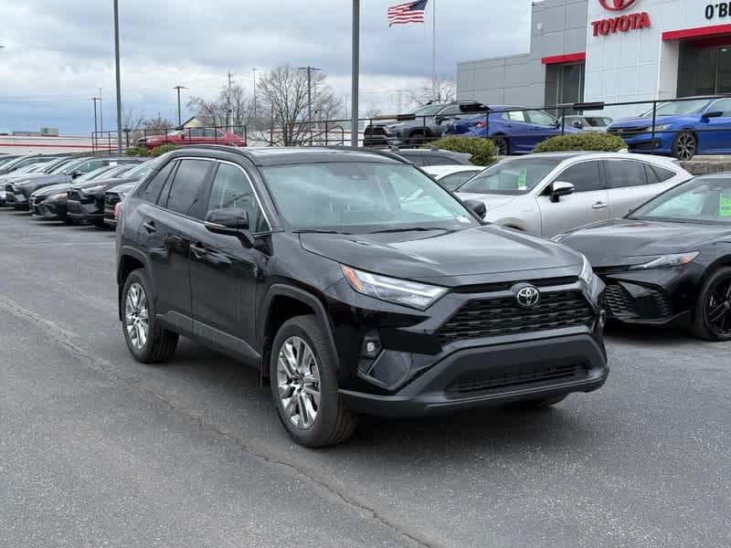 2025 Toyota RAV4 XLE Premium AWD